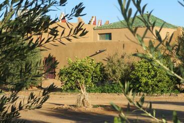 민박 Dar Nzaha Zagora