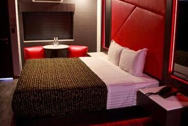 Отель Passion Secrets Villas And Suites