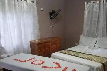 پانسیون Mesmerize Guest House