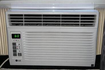 پانسیون Pacifico’s Place “2c”