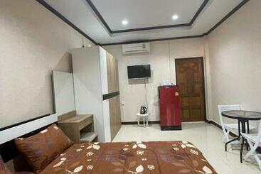 هتل Janchay House