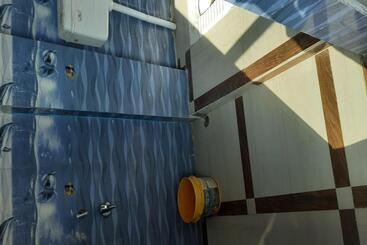 ホテル Spot On 83905 Goodluck Restaurant