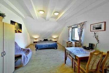 膳宿费 Penzion Kairos