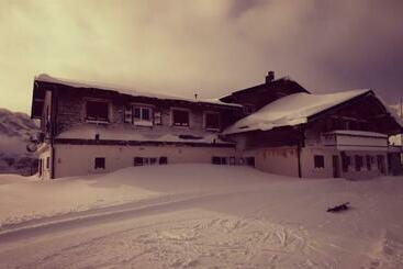 هاستل Refuge Du Chaudron