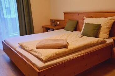 Frühstückspension Klein Und Fein