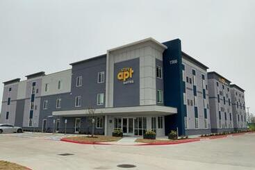 فندق Stayapt Suites Houstonnasa/clear Lake