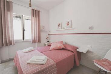 تختخواب و صبحانه A Casa Di Rosanna