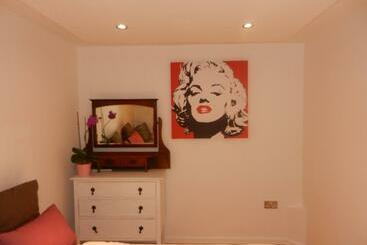 Boynton Hill B&b