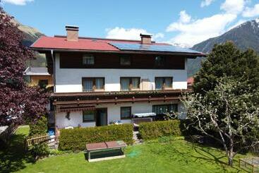 شقة فندقية Gästehaus Wolf