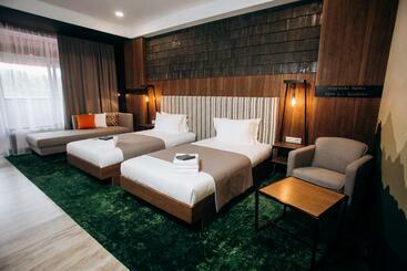 هتل Morva Premium Spa Resort