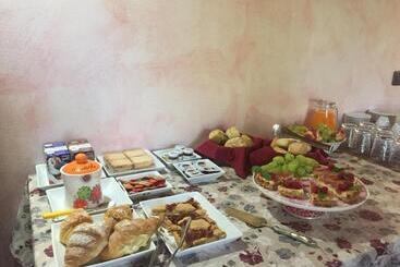 فندق Agriturismo Il Glicine Bianco