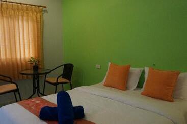 膳宿费 Lanta At Lanta Place