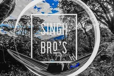 بنسيون Singh Brothers