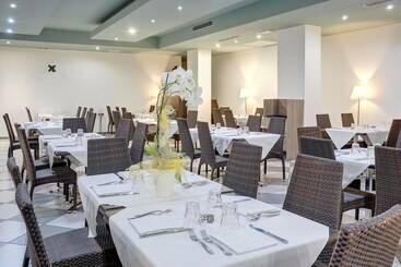 Ai Pozzi Village Resort & Spa