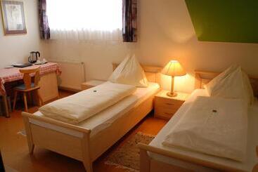 Bärnthaler Hotel Garni