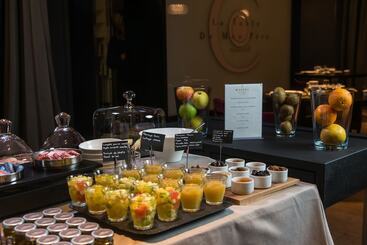 בית מלון כפרי Castel Beau Site