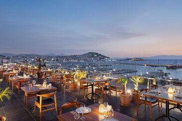 호텔 Doubletree By Hilton Kusadasi Special Class