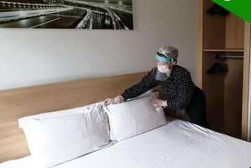 ホテル Eastlodge Lyon Est Eurexpo