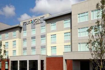 בית מלון כפרי Four Points By Sheraton Edmonton International Airport
