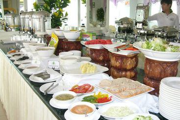 בית מלון כפרי Green Palace