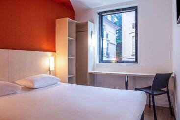 Отель Ibis Budget Cannes Centre Ville