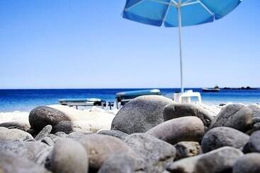 Отель Le Petit Baigneur Palavas Plage