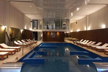 Отель Platino Termas All Inclusive