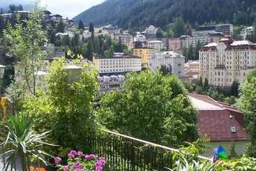 בית מלון כפרי Kur Sportpension Villa Anna