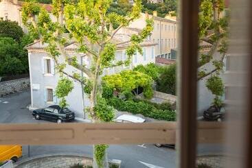 Отель Sainte Anne   Apt