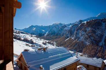 فندق & Spa L Alta Peyra