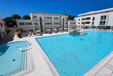 Отель Terme Marine Leopoldo Ii Terme & Spa