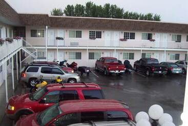 Мотель Model A Inn