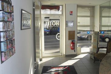 هتل Hôtel Newyork