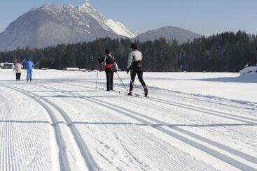 公寓式酒店  Tirolerhof