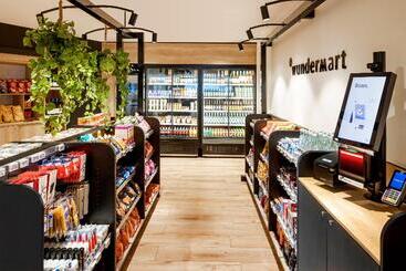 فندق Holiday Inn Express Amsterdam Arena Towers, An Ihg