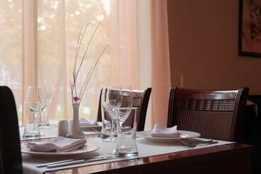 هتل Ramada By Wyndham Tashkent