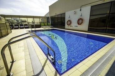 The Royal Riviera Hotel Doha