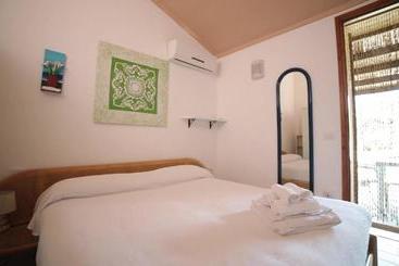 公寓 Sant Elmo Holiday Residence