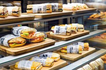 Novotel Dubai Al Barsha