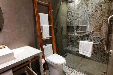 ペンション Hostal Suite Le Fabrique