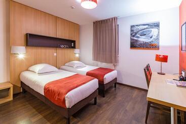 هتل آپارتمان Apparthotel Privilodges Carré De Jaude