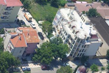 Family Hotel Sunarita