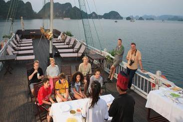 هتل Aphrodite Cruises