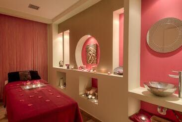 בית מלון כפרי Florida Blue Bay Resort & Spa