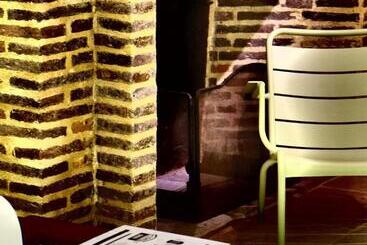 فندق La Maison De Rhodes Le Champ Des Oiseaux