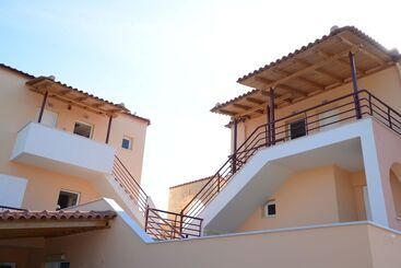 公寓 Maria S Filoxenia Suites