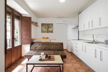 Urban Suites Granada