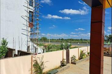 فندق G.b.m. International By Wb Inn