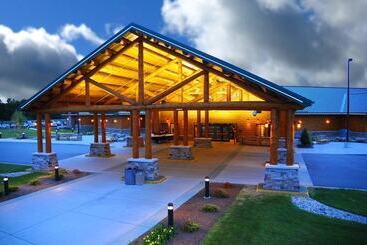 汽车旅馆  In Town Inn