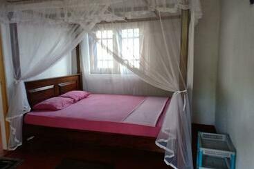 פנסיון Fisherman House